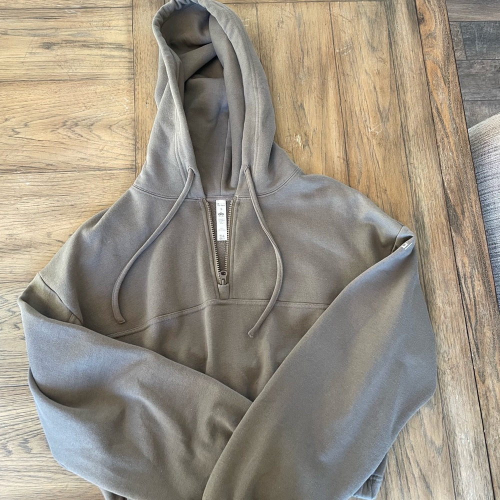 ALO YOGA - Stadium Hoodie Olive Green Hoodie with Half-Zip